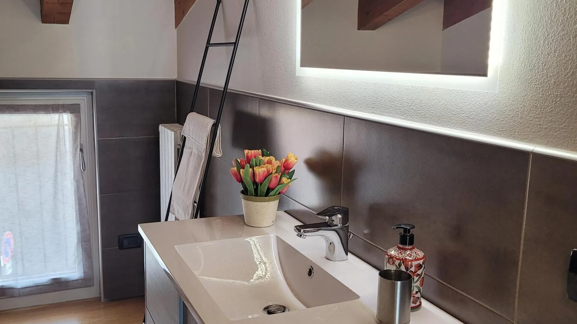 Appartement Carlotta Mountain Lake Iseo Hospitality Bossico Italie