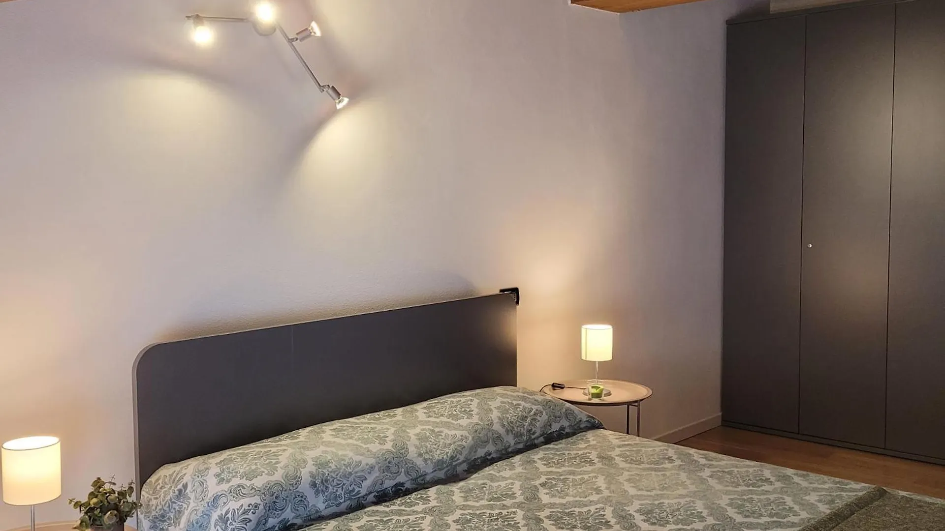 Carlotta Mountain Lake Iseo Hospitality Bossico Appartement